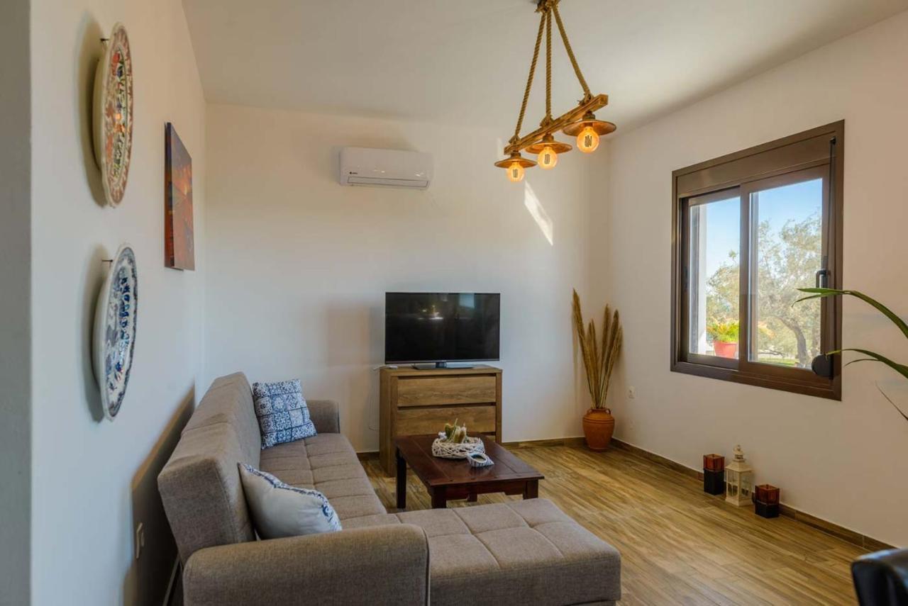 Blue Bay Villas , Ground Floor Архангелос Екстериор снимка