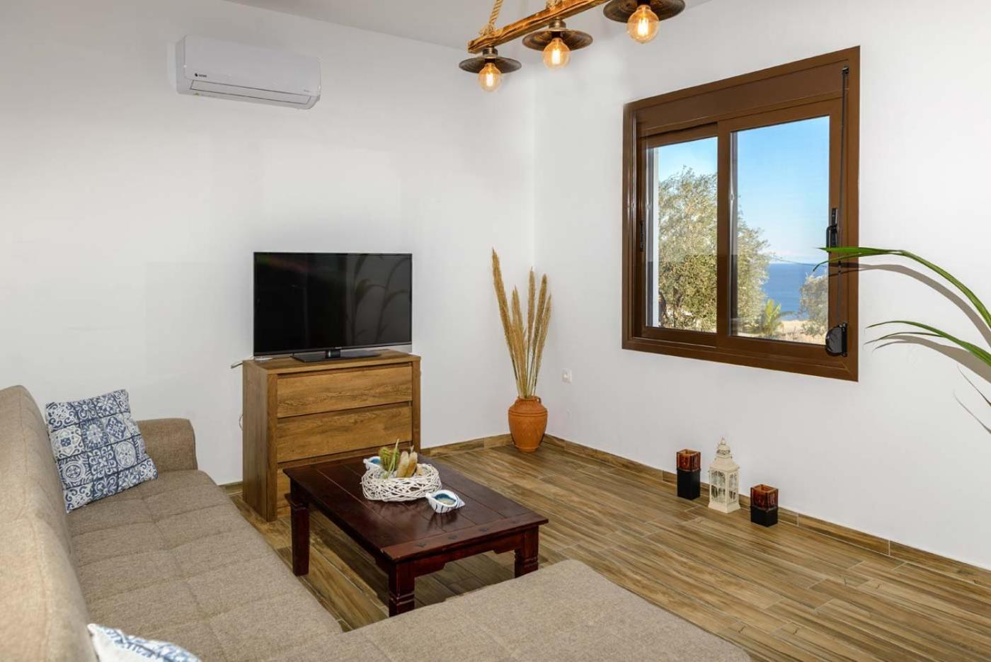 Blue Bay Villas , Ground Floor Архангелос Екстериор снимка