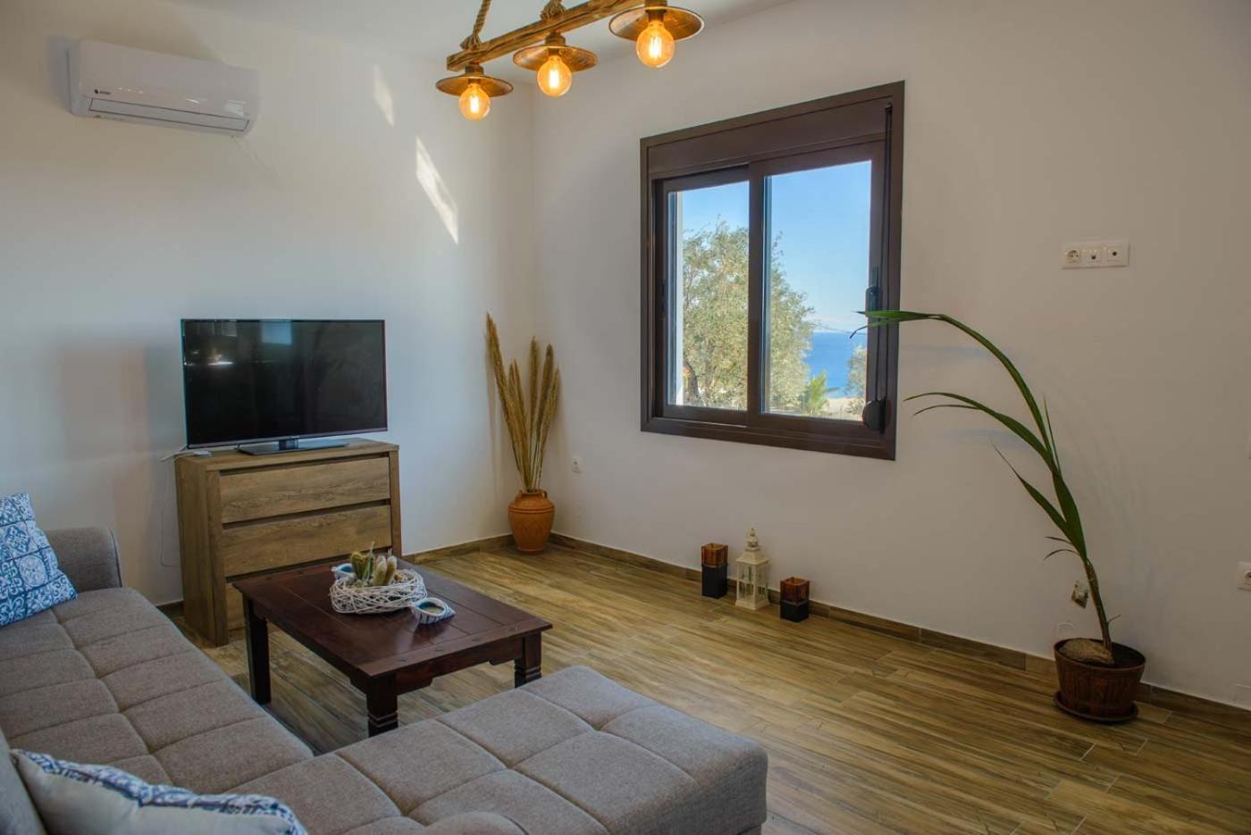 Blue Bay Villas , Ground Floor Архангелос Екстериор снимка